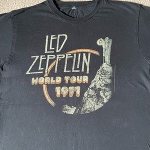 Led Zeppelin World Tour t-shirt